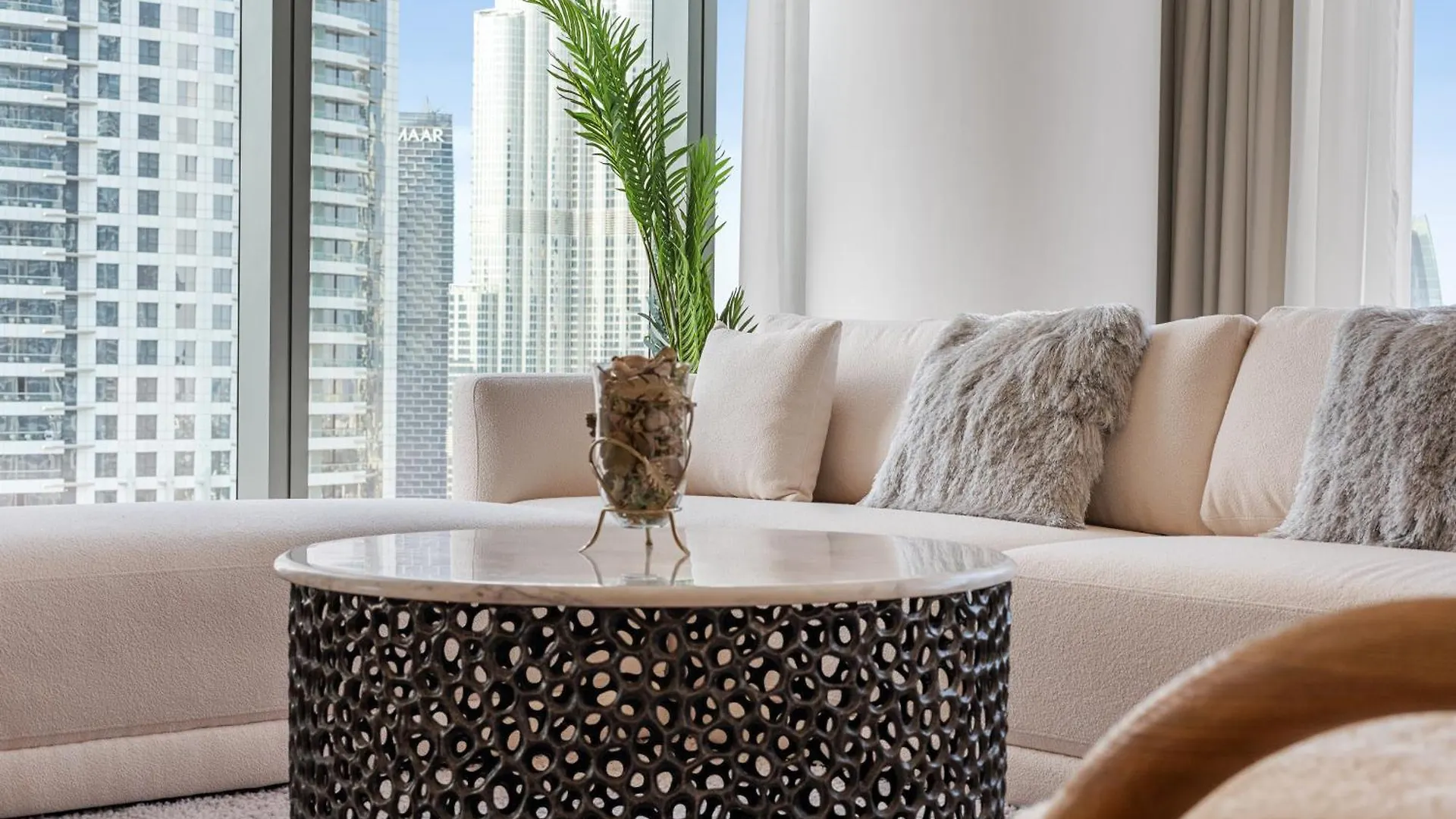 Boulevard Point View Dubai 0*,